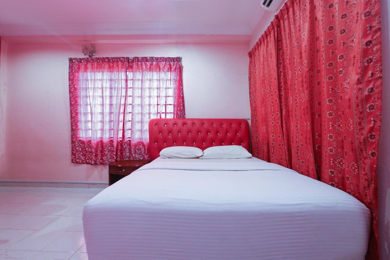 Oyo 89892 Hotel Jeli Inn Dış mekan fotoğraf