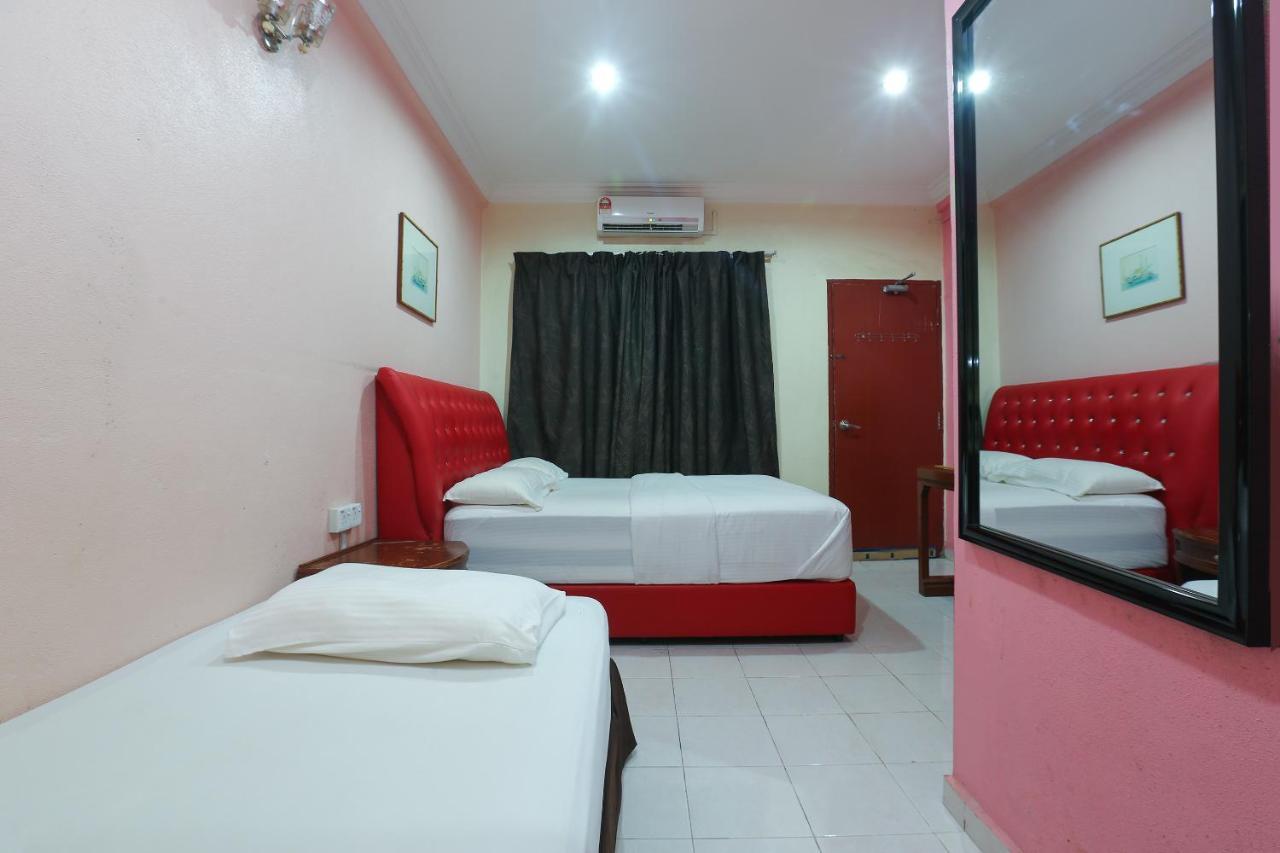 Oyo 89892 Hotel Jeli Inn Dış mekan fotoğraf