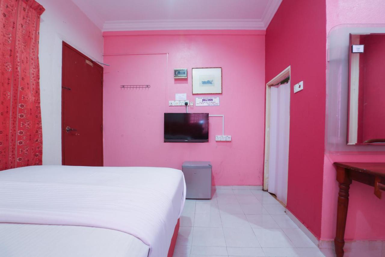 Oyo 89892 Hotel Jeli Inn Dış mekan fotoğraf