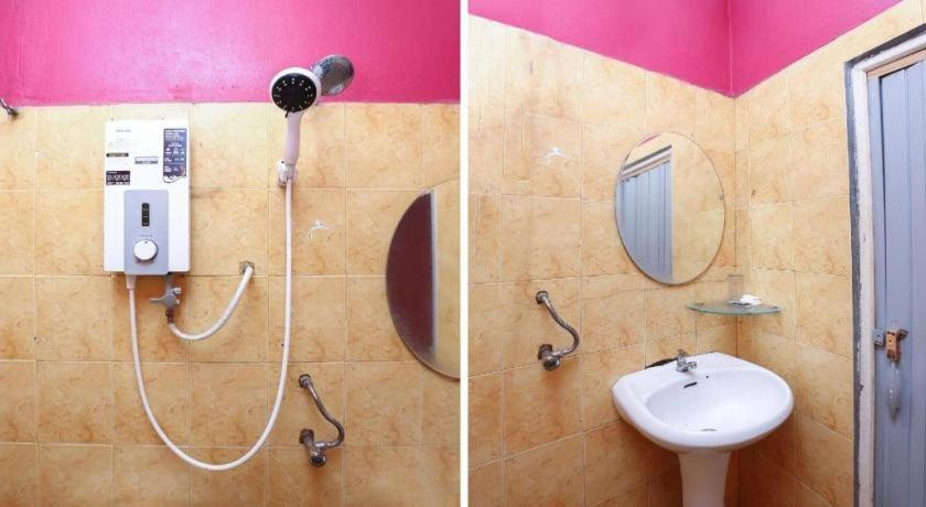 Oyo 89892 Hotel Jeli Inn Dış mekan fotoğraf